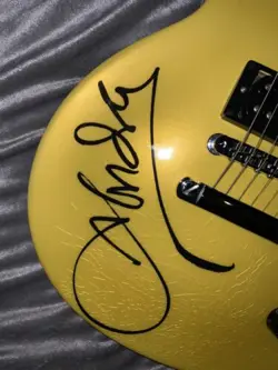 JAHEL COLLECTORS GUITAR.