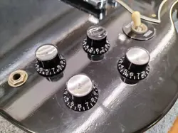 VINTAGE SOUND USED