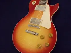GIBSON LES PAUL STANDARD 50S FIGURED TOP HERITAGE CHERRY SUNBURST 904045