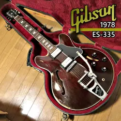ELECTRIC GUITAR GIBSON ES-335 MODEL SEMI HOLLOW 1978 WITH HARD CASE