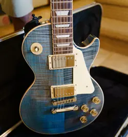 GUITAR OCEAN BLUE
