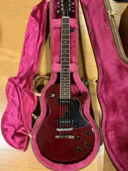GIBSON LES PAUL JUNIOR HC 1992 ELECTRIC GUITAR WITH HARD CASE, RED FINISH