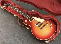 DELUXE '70S CHERRY