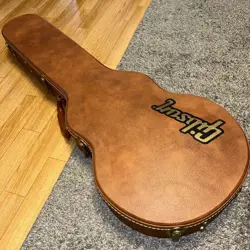 MODERN GUITAR
