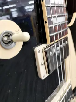 ES-LESPAUL