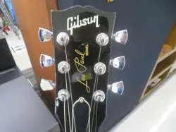 GIBSON LES PAUL TRADITIONAL PRO ELECTRIC GUITAR
