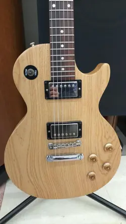 GIBSON LES PAUL STUDIO USED MAHOGANY BODY/NECK ROSEWOOD FINGERBOARD W/GIG CASE