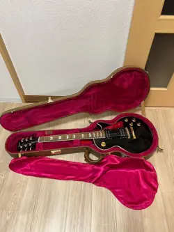 ELECTRIC GUITAR GIBSON STANDARD LES PAUL EB EBONY BLACK MADE IN 1999 WITH CASE