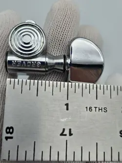 3X3 GUITAR TUNERS