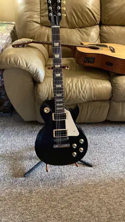 2016 GIBSON LES PAUL WITH HARD SHELL CASE USA MADE