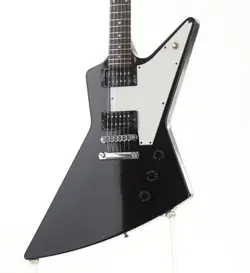 76/EBONY
