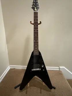 GIBSON FLYING V MELODY MAKER GUITAR.  MADE IN THE USA.  BEAUTIFUL.