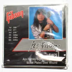 VTG SEALED KISS ACE FREHLEY GIBSON ELECTRIC GUITAR STRINGS (INC. 6 STRINGS 9/46)