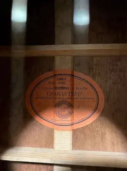 GUITAR GIBSON EARLY