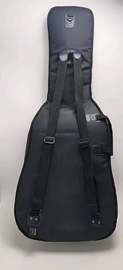 ACOUSTIC GUITAR SOLID
