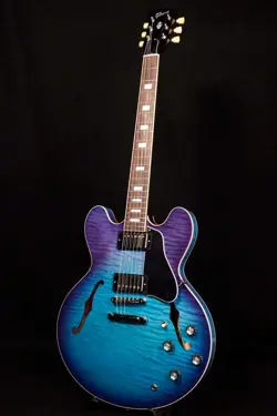 GIBSON EXCLUSIVE ES 335 FIGURED BLUEBERRY BURST  S N 222040257