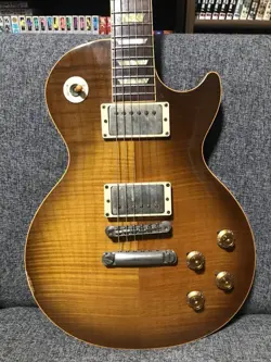 GIBSON LES PAUL CLASSIC PLUS 2001  NO.MG807