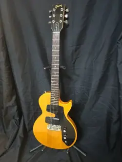 1983 GIBSON CHALLENGER  GUITAR  1ST YEAR. NASHVILLE MADE.