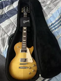 2022 GIBSON LES PAUL TRIBUTE SATIN HONEYBURST