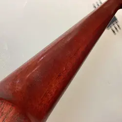 GUITAR NATURAL WALNUT