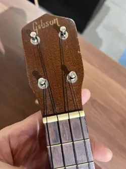 UKULELE VINTAGE