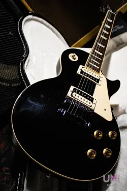 GIBSON LES PAUL CLASSIC EBONY 2011 TRACKING NUMBER