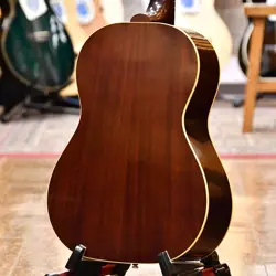 GIBSON 1942 BANNER LG 2        USED   SMALL BODY