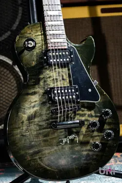 GIBSON JOE PERRY SIGNATURE LES PAUL / 1997 USED ELECTRIC GUITAR
