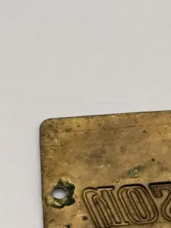 GIBSON BRASS GUITAR CASE BADGE 1950S USA VINTAGE STAMPED STAR LOGO PART
