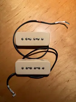 GIBSON P 90 SOAPBAR PICKUP SET & ORIGNAL PC BOARD CONTROLS