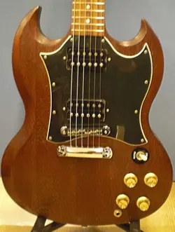 GIBSON SG FADED 2010 USED MAHOGANY BODY/NECK ROSEWOOD FINGERBOARD W/SOFT CASE