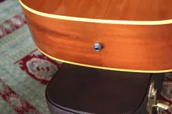 GIBSON J-50 LH