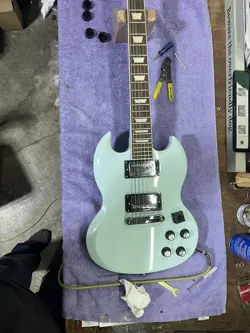 ICE BLUE