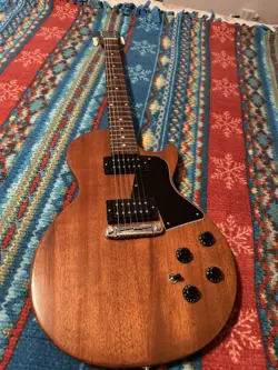 GIBSON LES PAUL SPECIAL TRIBUTE