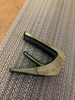 GUITAR CAPO