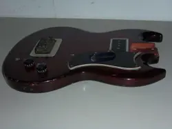GUITAR EB