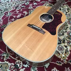 GIBSON J-45 STUDIO WALNUT ACOUSTIC GUITAR EXCELLENT CONDITION