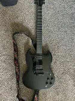 GIBSON SG TRIBUTE LIMITED EDITION RAVEN