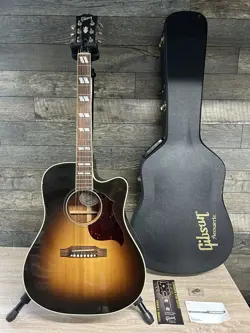 GIBSON HUMMINGBIRD PRO ACOUSTIC-ELECTRIC GUITAR VINTAGE SUNBURST W/ CASE #1127
