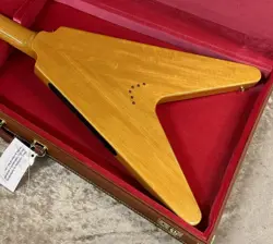 PICKGUARD