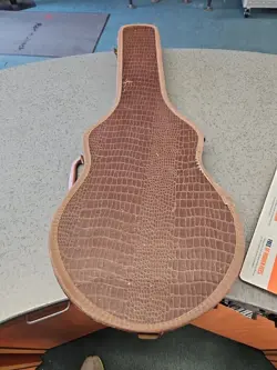 MAKER WITH CASE