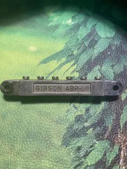 1959 VINTAGE GIBSON