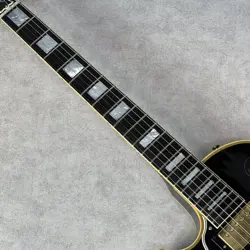 3-PICKUP BLACK