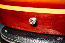 GIBSON LES PAUL DELUXE / 1975 SAFE DELIVERY FROM JAPAN