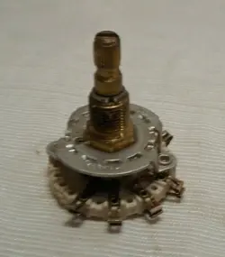 SELECTOR SWITCH FROM
