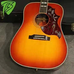 GIBSON HUMMINGBIRD HERITAGE CHERRY SUNBURST WITH FISHMAN ELLIPSE VT 2000