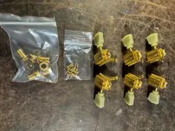 GIBSON DELUXE TUNER SET - 3X3 GOLD - VINTAGE STYLE TULIP HEAD TUNERS