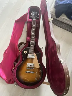 GIBSON LES PAUL STANDARD 98