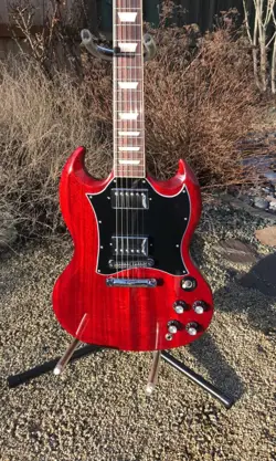 STRING SOLID