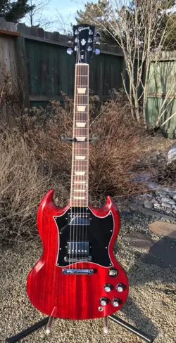 ELECTRIC GUITAR RED